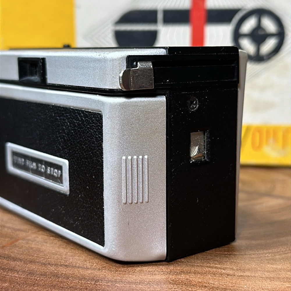 KODAK Instamatic 104/Outfit with Box - Picture 5 of 16